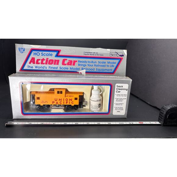 IHC Vintage HO Scale ACTION CAR Union Pacific Track Cleaning Car & Fluid NOS - Picture 1 of 11